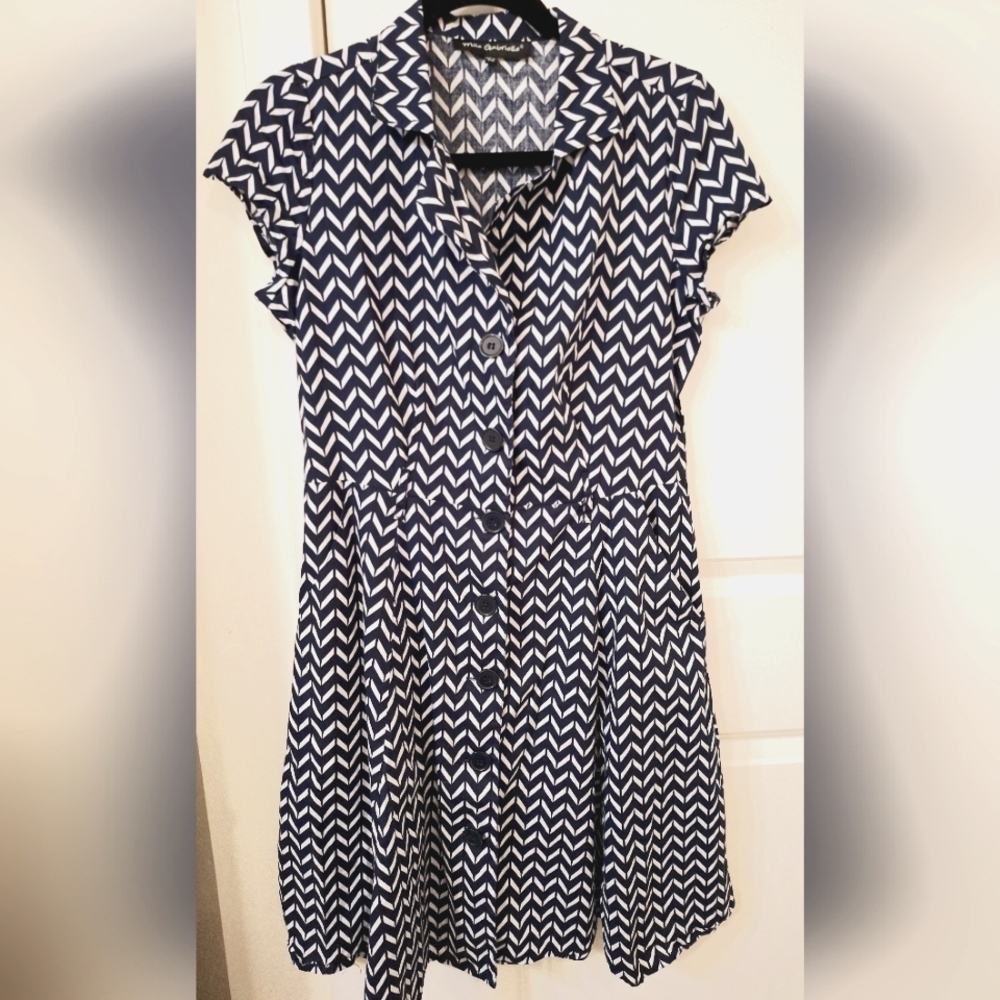 Mlle Gabrielle Chevron Navy Blue and White Dress with Pockets
